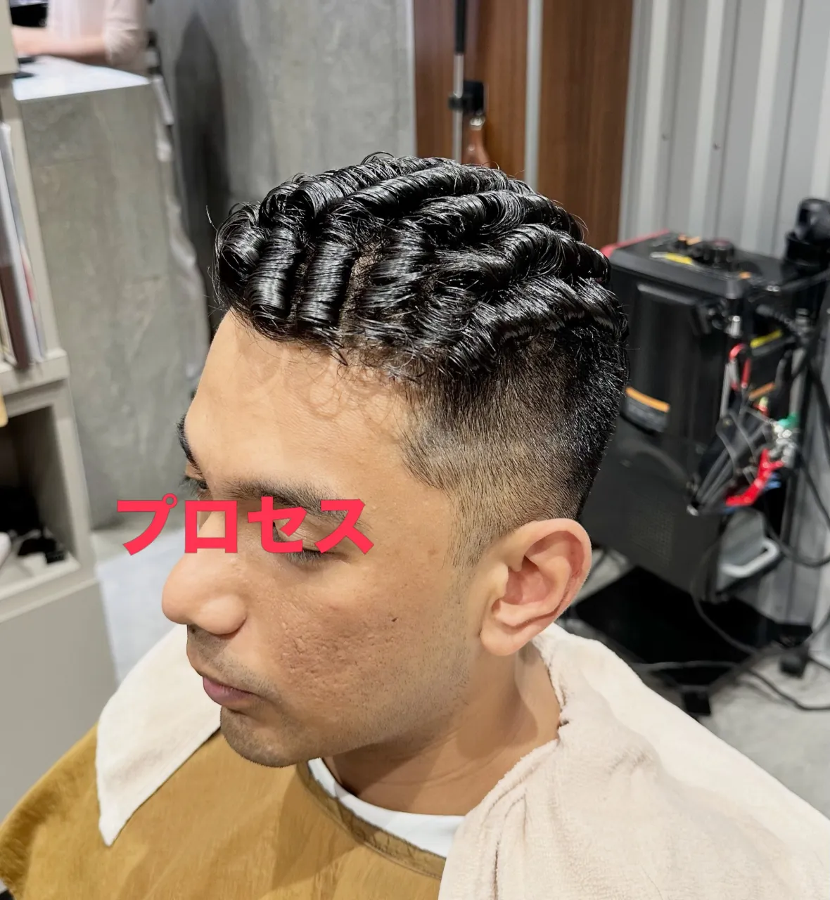 直毛かつ硬毛でスタイリングが大変とお悩みのお客様